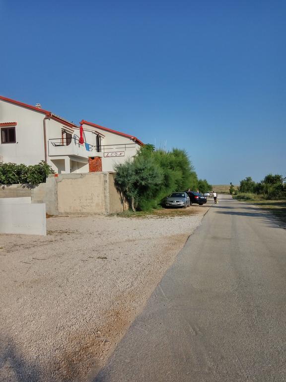 Apartments Leon Ražanac Dış mekan fotoğraf